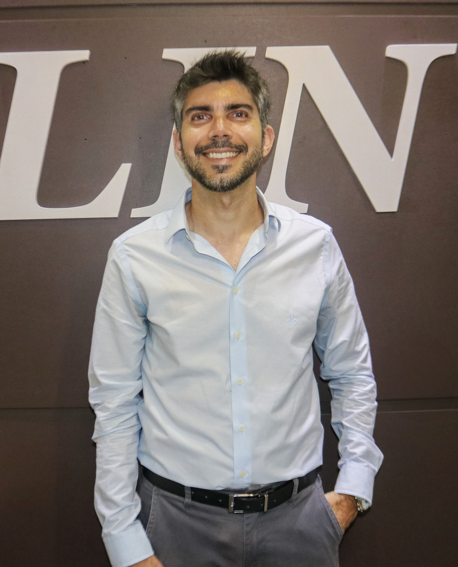 Dr. André Luís Targino